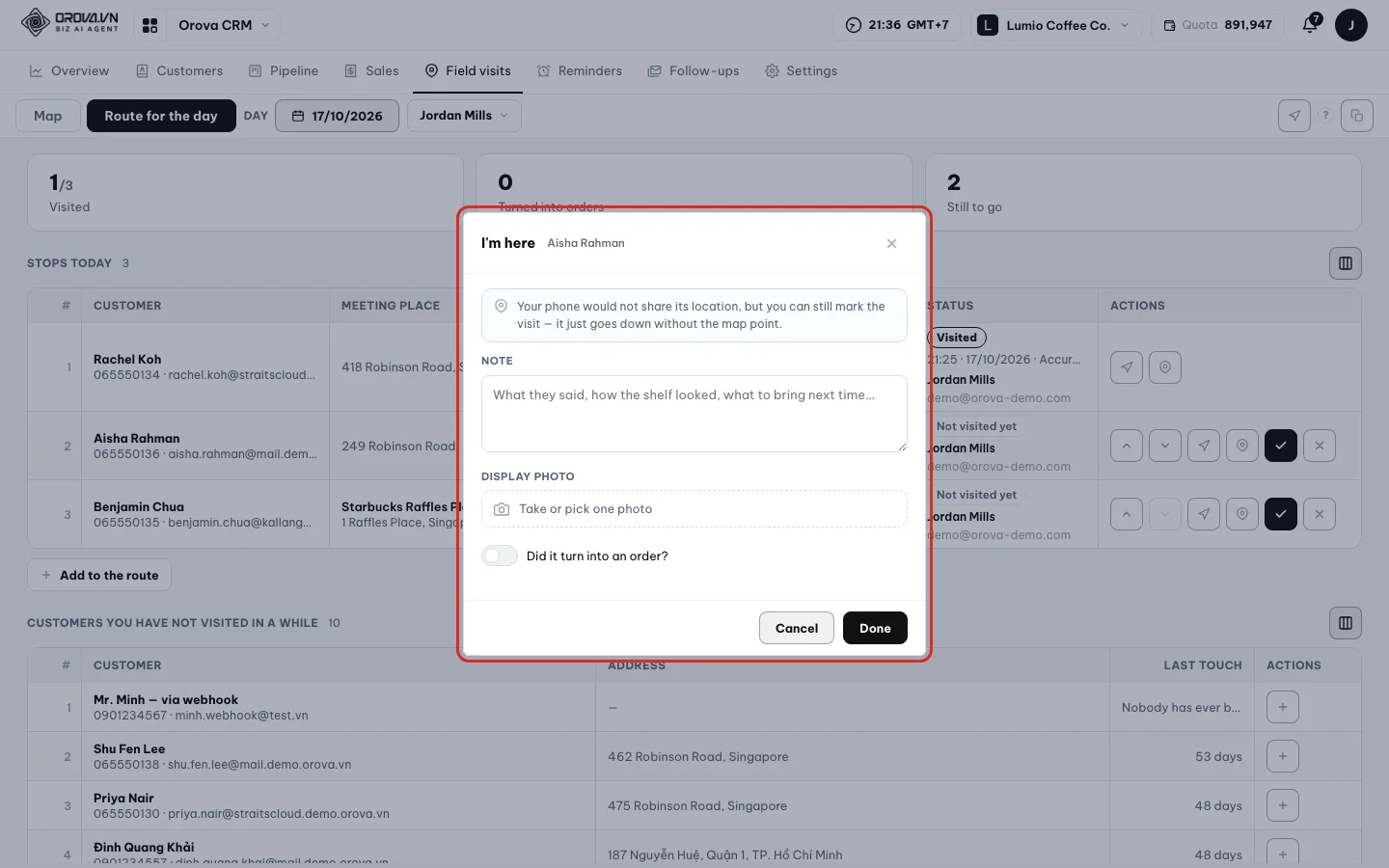 Check-in box with a Note field, the Photo of the display button and the Did the visit end in an order switch