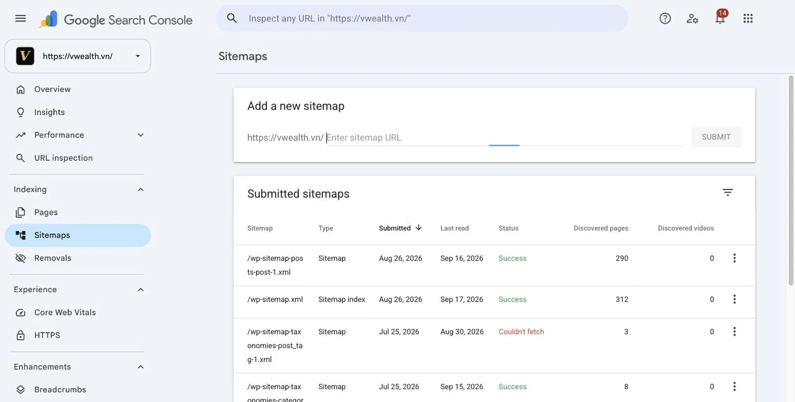 Informe Sitemaps de Google Search Console de vwealth.vn con los sitemaps enviados, su estado y las páginas descubiertas