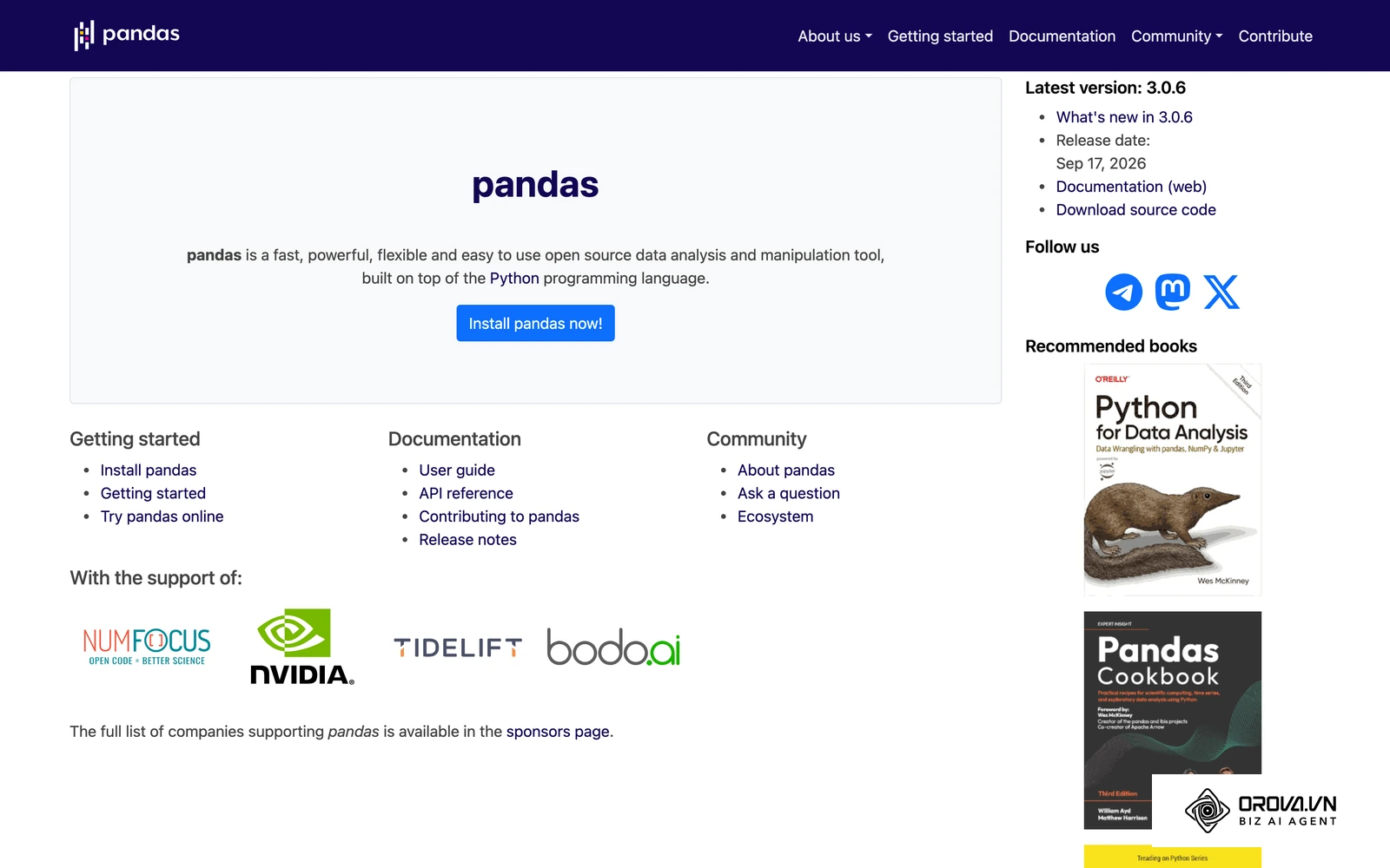 Pandas là thư viện Python mã nguồn mở thường dùng để làm sạch và chuẩn hóa bảng dữ liệu lớn.