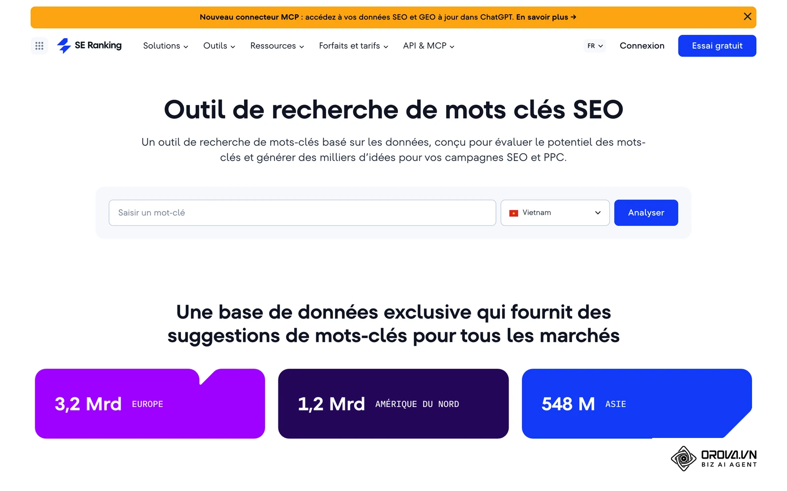 Page officielle de l'outil de recherche de mots-clés de SE Ranking, avec sélection du pays et de la base de données.