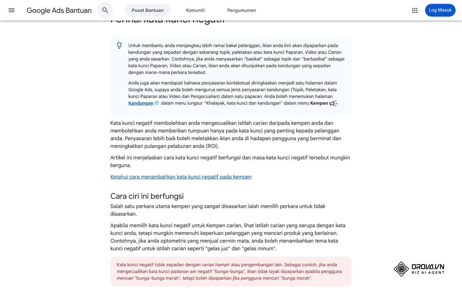 Halaman bantuan Google Ads tentang kata kunci negatif dan cara ia menapis carian.