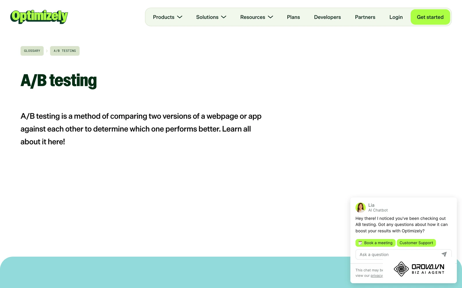 หน้าอธิบายแนวคิด A/B Testing ของ Optimizely ซึ่งใช้เปรียบเทียบหน้าเว็บสองเวอร์ชันเพื่อดูว่าแบบไหนได้ผลดีกว่า
